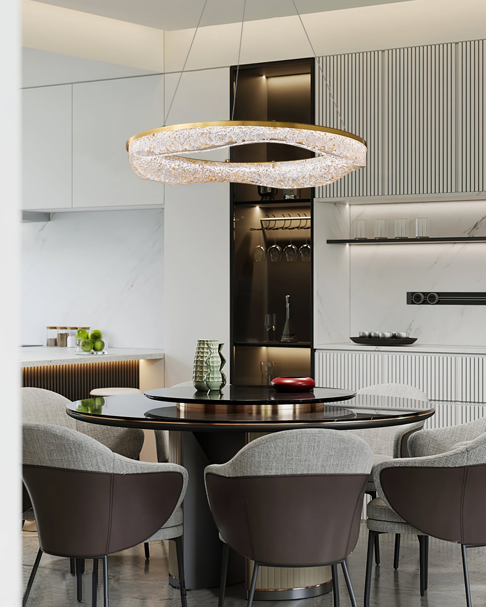 Aria Chandelier