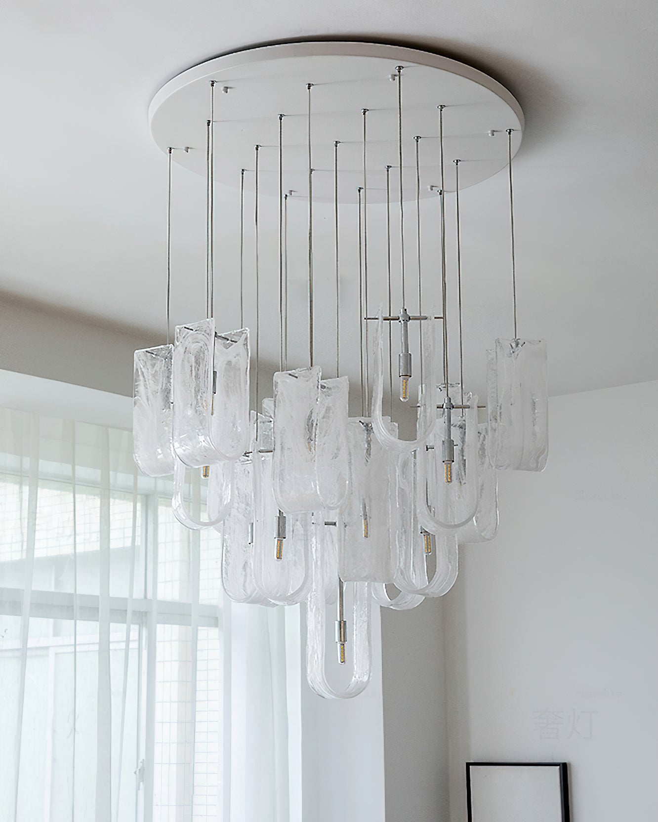 Fontaine Chandelier